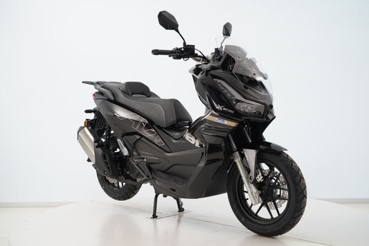 QMAX 180CC ADV
